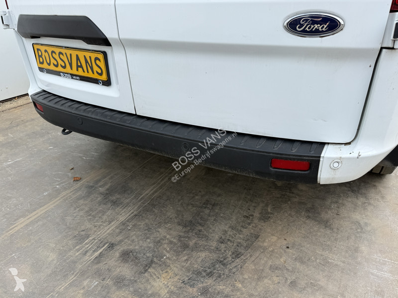 Véhicule utilitaire Ford 340 1.0 PHEV 120PK...