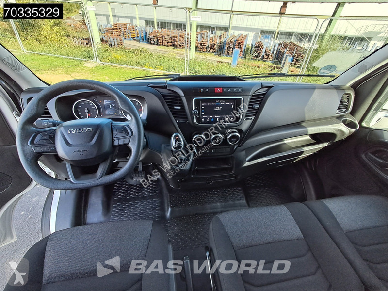 Véhicule utilitaire Iveco 35S16 Automatik 160PS...