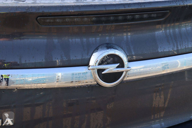 Véhicule utilitaire Opel