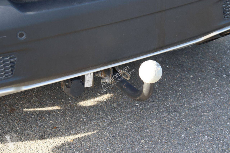 Véhicule utilitaire Jeep