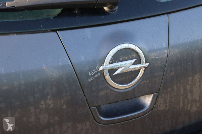 Véhicule utilitaire Opel