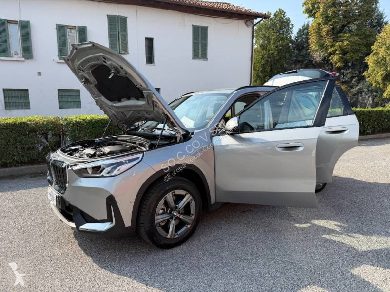 Véhicule utilitaire BMW