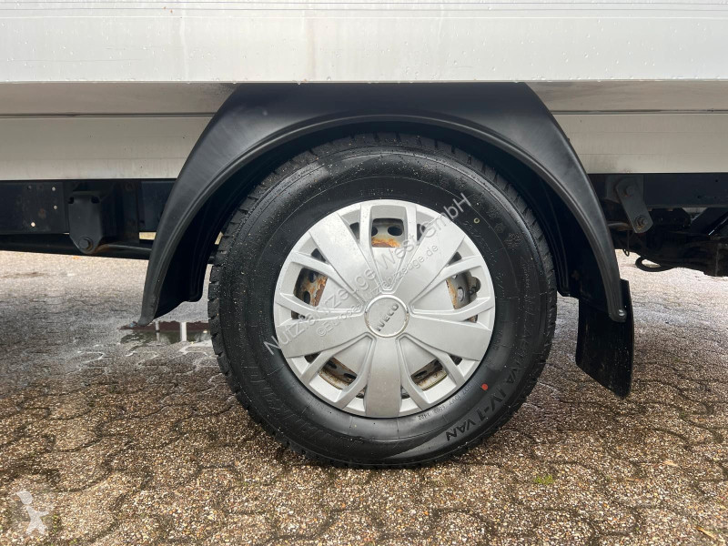 Véhicule utilitaire Iveco 35S15 Koffer...
