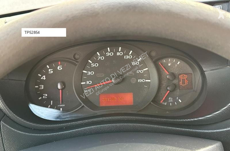 Renault master van