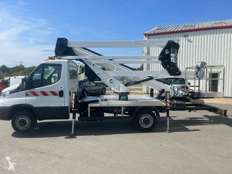 Úžitkové vozidlo Iveco 35S14