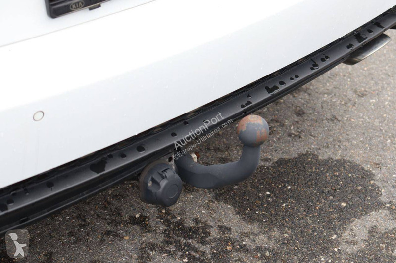 KIA  cee'd van