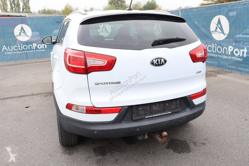 KIA  van