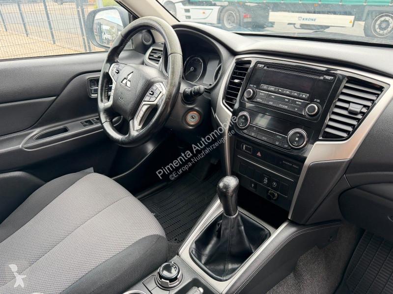 Mitsubishi M-PRO 4x4 AHK 3,1t 220DI-D 5Sitzer...