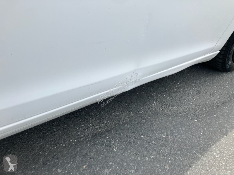 عربة نفعية Peugeot BlueHDi 100...