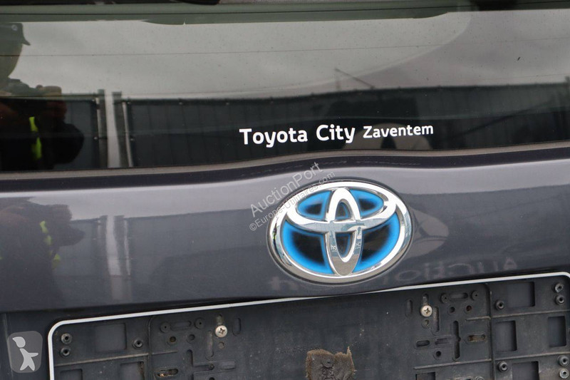 Furgoneta Toyota