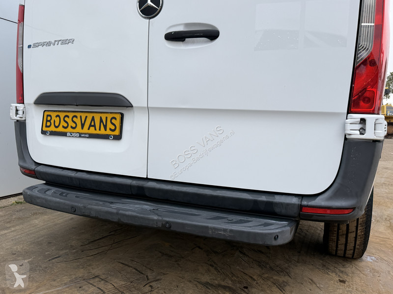 Furgoneta Mercedes 312 55kWh Pakketbus L2H2...