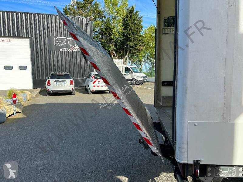 Véhicule utilitaire Iveco