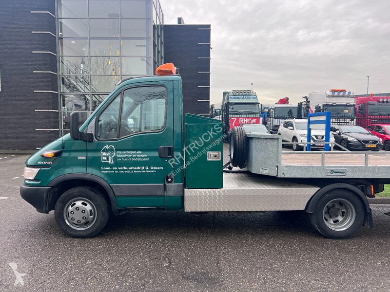 Véhicule utilitaire Iveco 40 C17 + VELDHUIZEN...