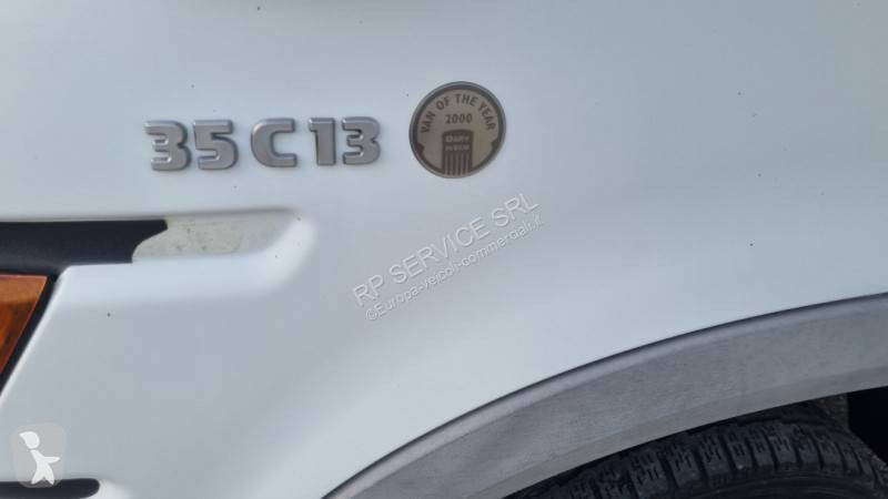 Véhicule utilitaire Iveco
