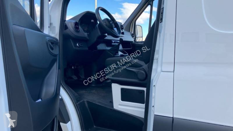 Véhicule utilitaire Mercedes