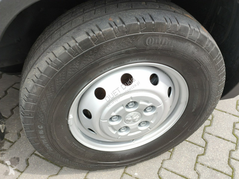 Véhicule utilitaire Peugeot