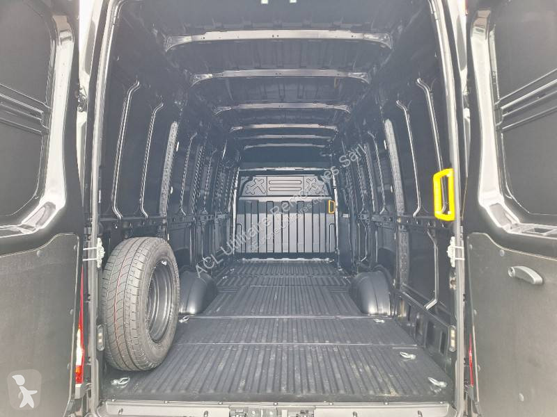 Furgoneta Iveco