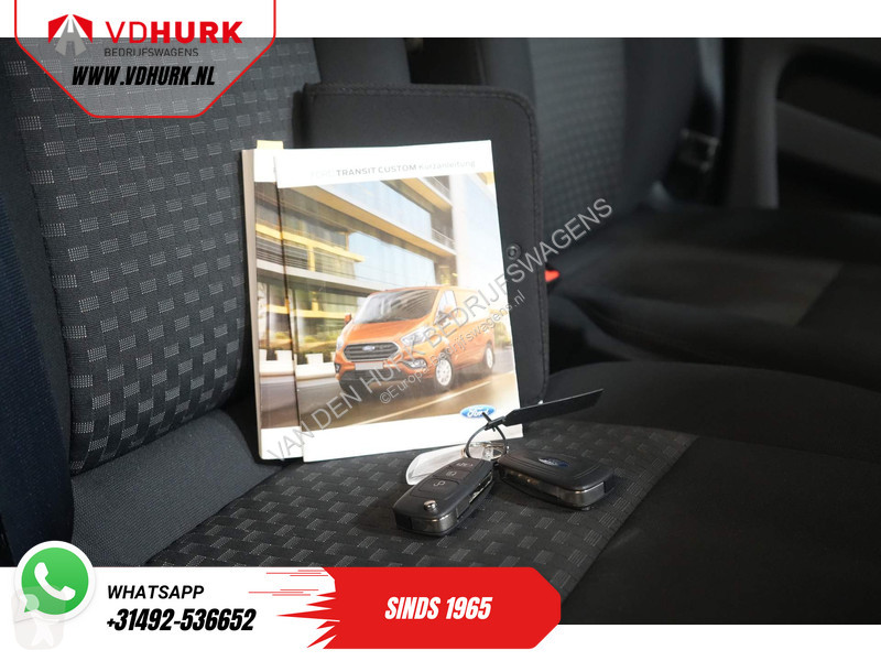Furgoneta Ford Tourneo 2.0 TDCI € 30.182,-...