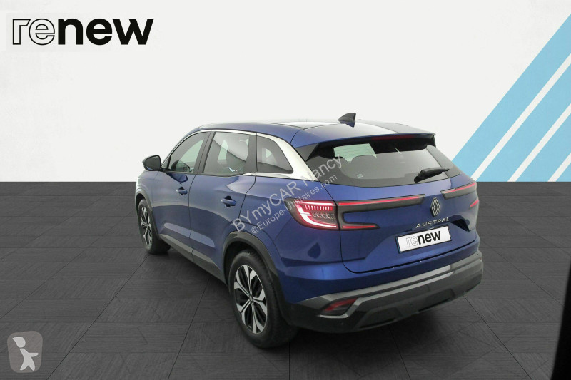 Veicolo commerciale Renault Austral mild hybrid...