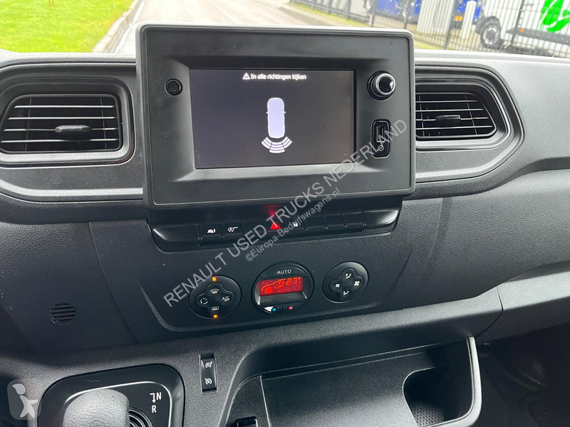 Véhicule utilitaire Renault 150.35 L2 H2 2.3...