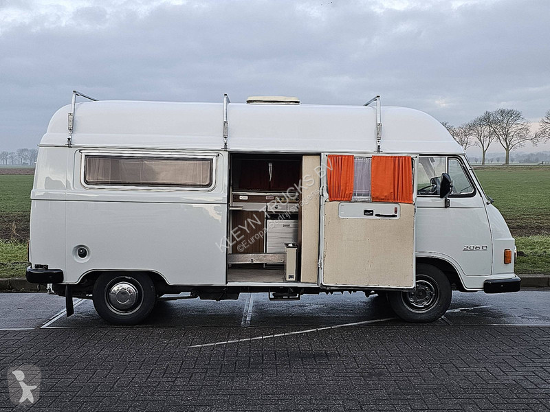 Veicolo commerciale Mercedes D Camper 206