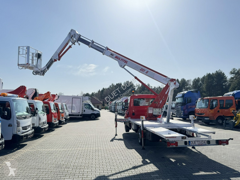Véhicule utilitaire Iveco 35S12