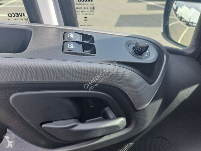 Autoutilitară Iveco 35C18 A8 180CV 3L ACIER JPM...