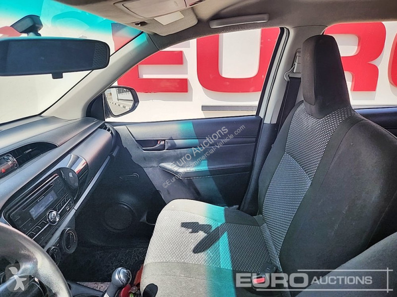Véhicule utilitaire Toyota Hilux