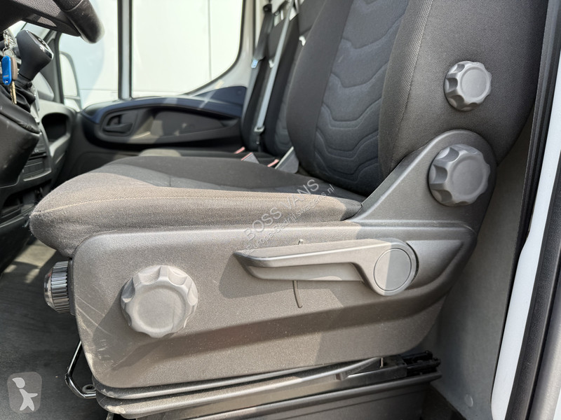 Véhicule utilitaire Iveco 40C16 Automaat...
