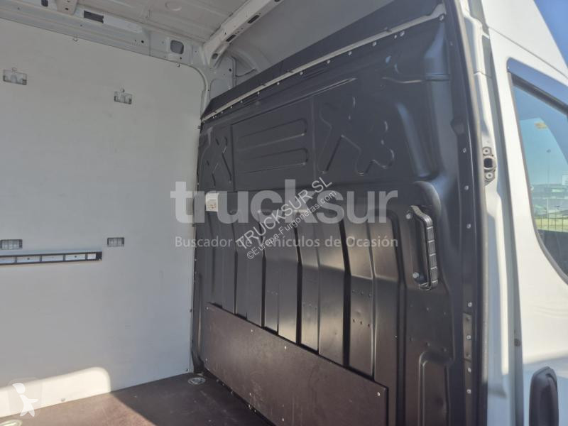 Furgoneta Iveco  DAILY 35S16 F 16M3