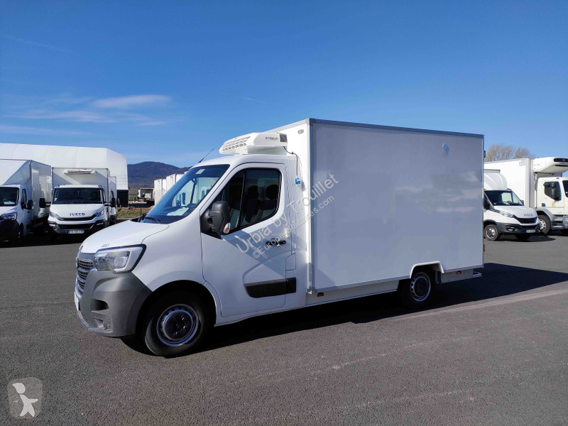 Véhicule utilitaire Renault FRIGO 12M3 145 CV...