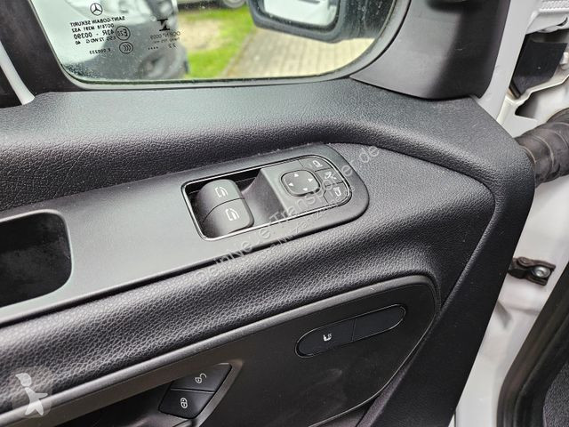 Užitkové vozidlo Mercedes 317 CDI...