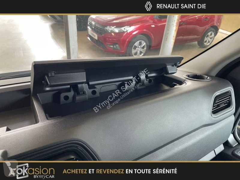Autoutilitară Renault MASTER FGN TRAC F3500...