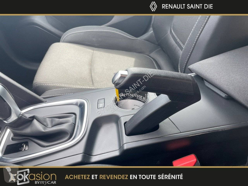 Autoutilitară Renault Mégane IV Berline Blue...