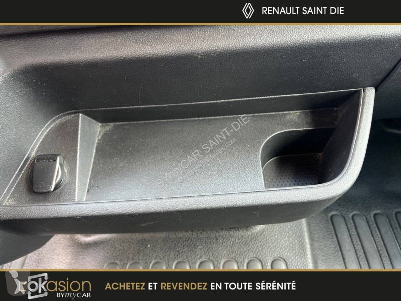 Autoutilitară Renault MASTER FGN TRAC F3500...