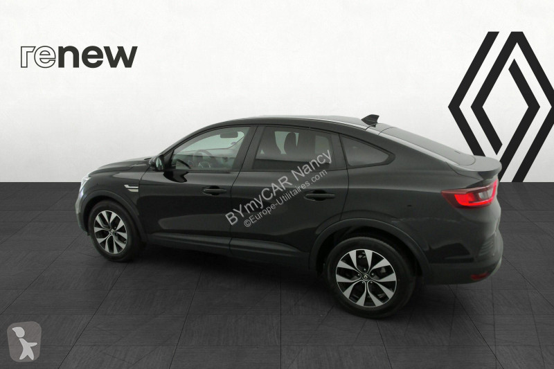 Autoutilitară Renault Arkana mild hybrid 140...