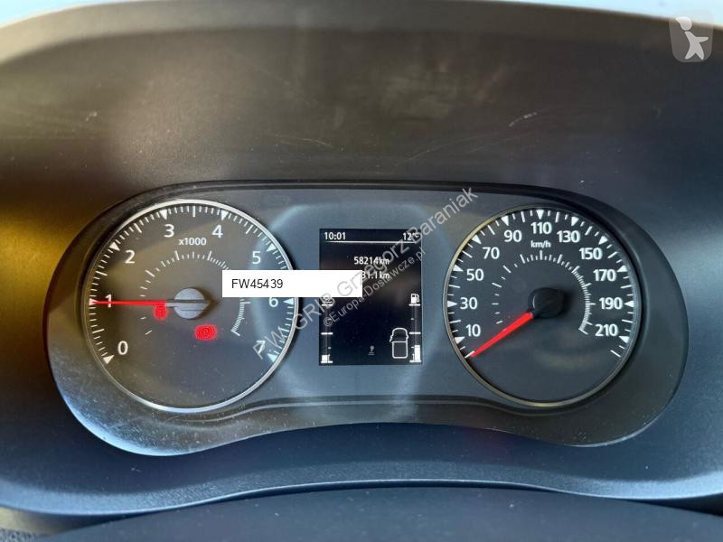 عربة نفعية Renault 145 DCI