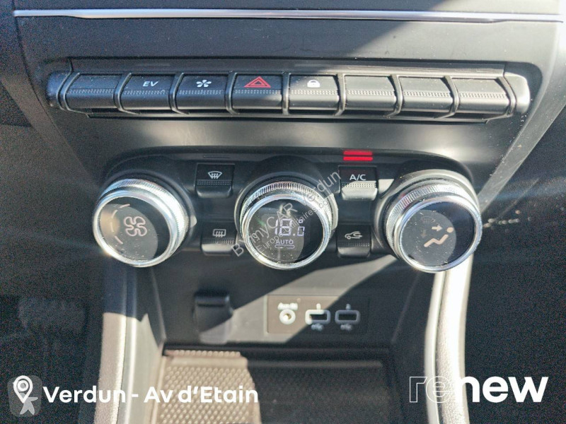 Veicolo commerciale Renault Captur E-Tech...
