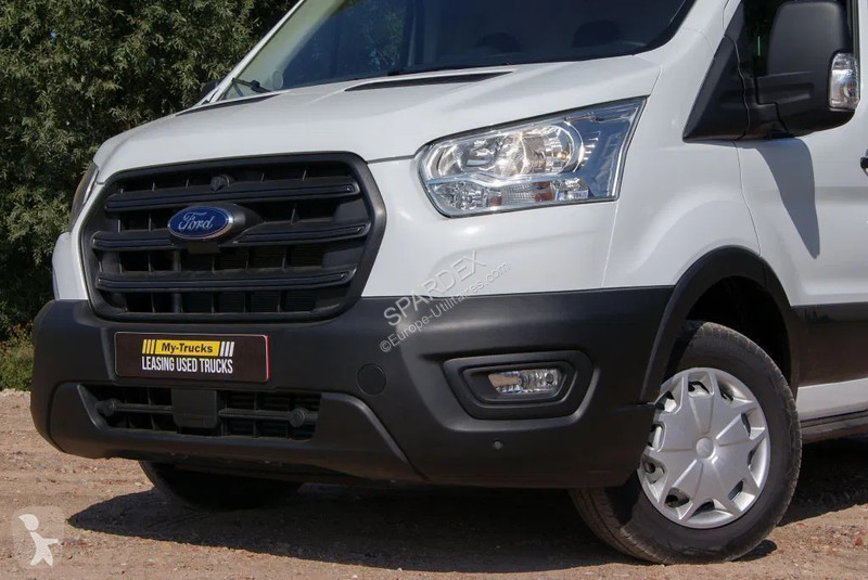 Bedrijfswagen Ford Trend 2T L2H2 | Leasing from...