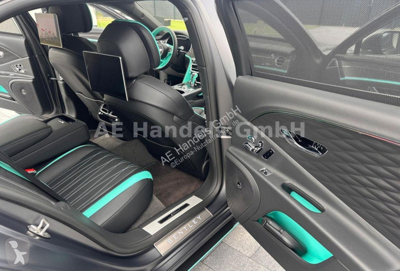 Veicolo commerciale Bentley Flying Spur