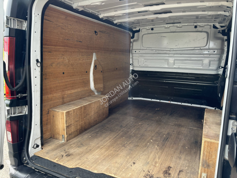Veicolo commerciale Renault 2.0 BluedCi 120ch...