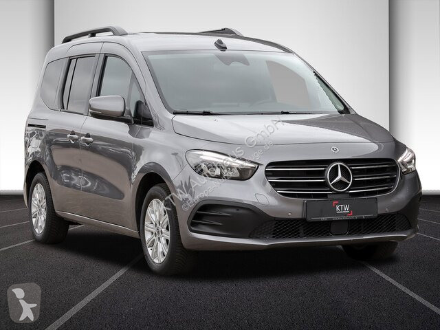 Véhicule utilitaire Mercedes
