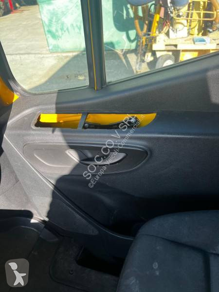 Furgoneta Mercedes
