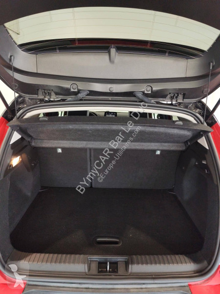 عربة نفعية Renault Captur TCe 90
