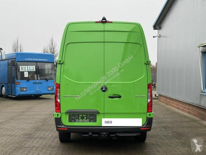 Véhicule utilitaire Mercedes