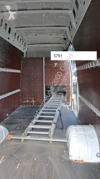 Veículo utilitário Iveco