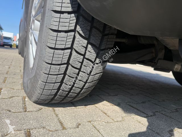 Autoutilitară Iveco 35S18H8V L4H2 Hi-Matic