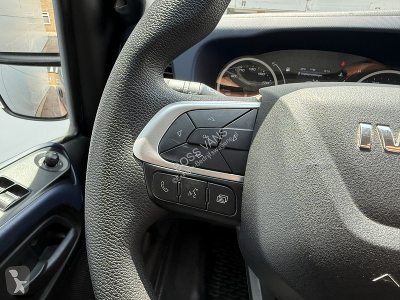 Nyttofordon Iveco 35S18 3.0 Automaat L2H2...