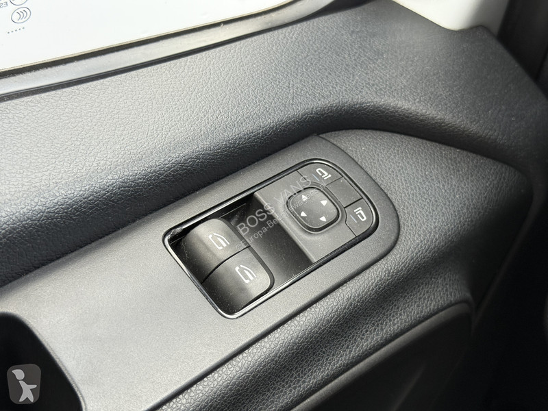 Autoutilitară Mercedes 314 2.2 CDI L2H2 Climate...