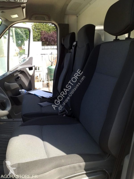 Véhicule utilitaire Renault MASTER